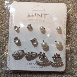 BOGO NWT Variety 6 pack earrings